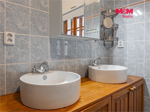 Prodej rodinného domu, 160 m² - 8