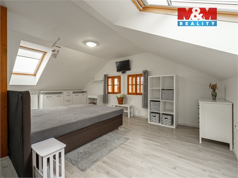 Prodej rodinného domu, 160 m² 14