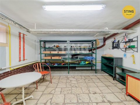 Prodej rodinného domu, 213 m² - 20