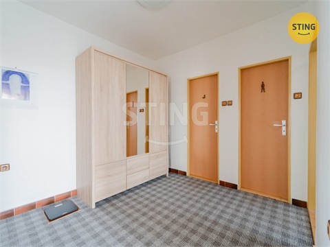 Prodej rodinného domu, 213 m² 14