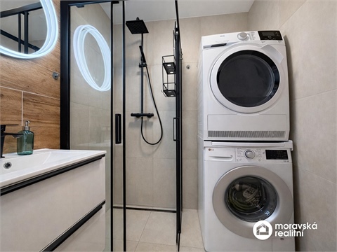 Prodej bytu 3kk, 64 m² 10