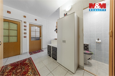 Prodej bytu 2+1, 64 m² 8