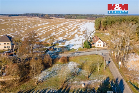 Prodej stavebního pozemku, 1 400 m² - 0