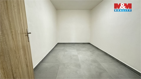 Pronájem bytu 3kk, 100 m² 10