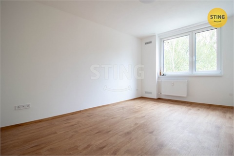 Pronájem bytu 1+1, 33 m² 6