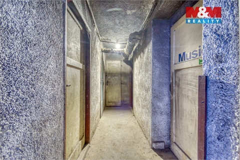 Prodej rodinného domu, 252 m² 10