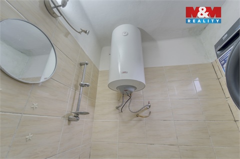 Prodej rodinného domu, 252 m² 6