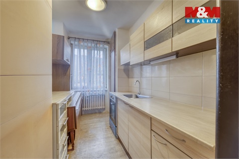 Prodej rodinného domu, 252 m² 2