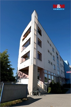 Pronájem bytu 2kk, 70 m² 18