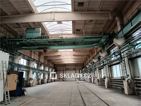 Pronájem skladu / haly, 843 m² 0