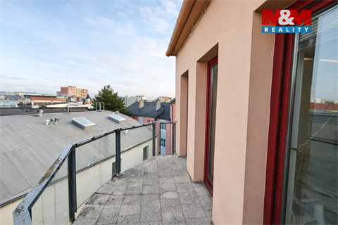 Pronájem bytu 2kk, 94 m² - 8