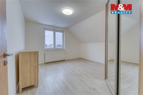 Prodej rodinného domu, 135 m² - 24