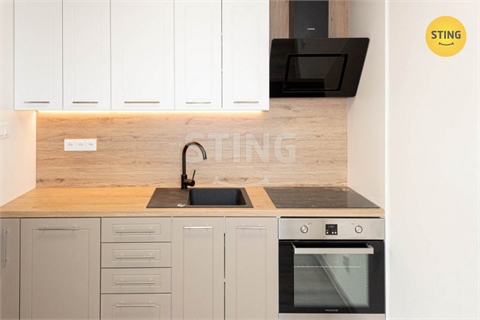 Pronájem bytu 2+1, 58 m² 2