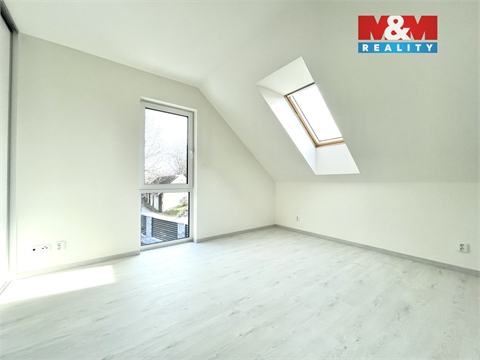 Pronájem rodinného domu, 142 m² 10