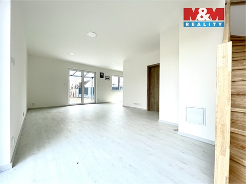 Pronájem rodinného domu, 142 m² 12