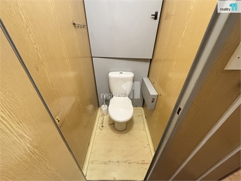 Pronájem bytu 1+1, 39 m² 10