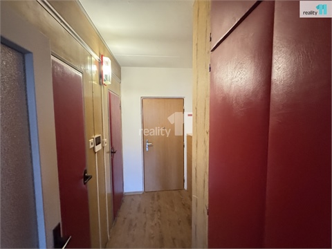 Pronájem bytu 1+1, 39 m² 12