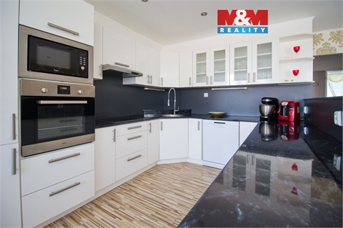 Prodej bytu 3+1, 76 m² 0