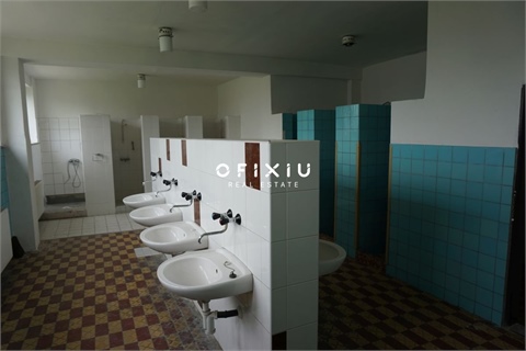 Pronájem obchodních prostor, 225 m² 2