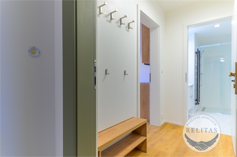 Pronájem bytu 1kk, 36 m² - 2