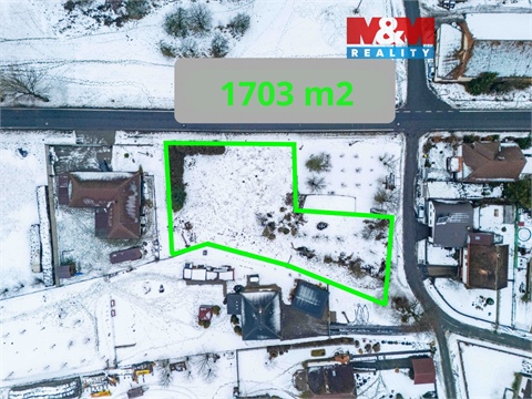 Prodej stavebního pozemku, 1 734 m² 0