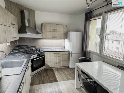 Pronájem bytu 3+1, 64 m² 2