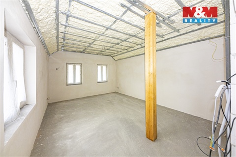Prodej rodinného domu, 257 m² 16