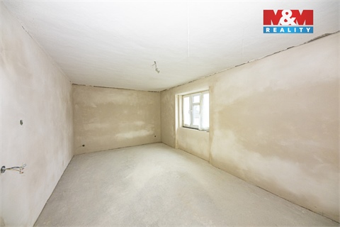 Prodej rodinného domu, 257 m² - 8