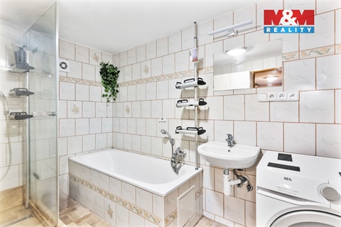 Prodej rodinného domu, 110 m² - 2