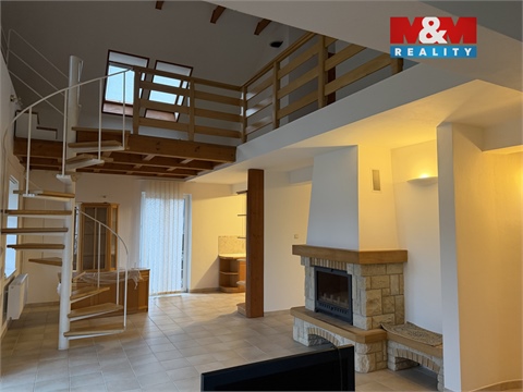 Pronájem rodinného domu, 291 m² - 2