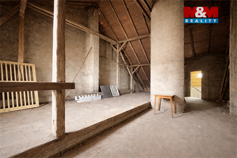 Prodej komerčního objektu, 549 m² - 18