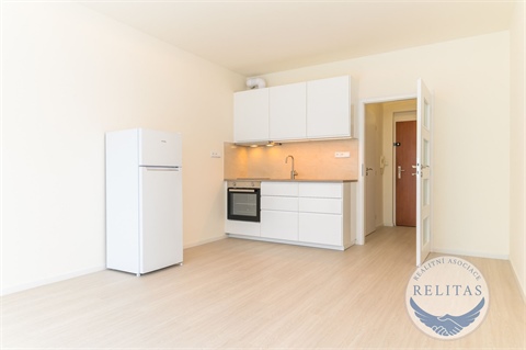 Pronájem bytu 1kk, 26 m² - 0