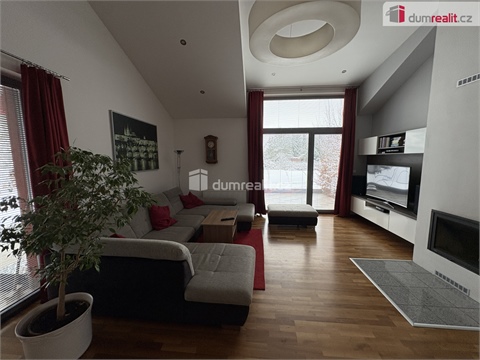 Prodej rodinného domu, 208 m² 8