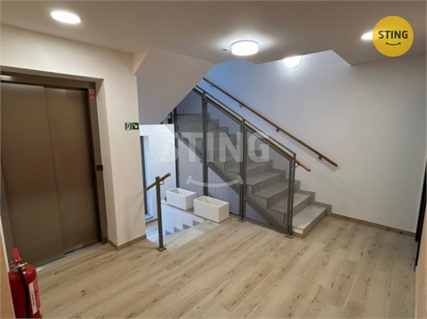 Pronájem bytu 2kk, 56 m² 16