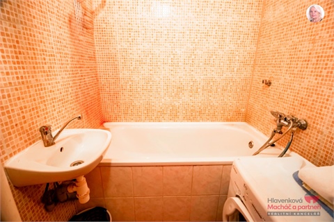 Prodej bytu 2+1, 58 m² - 2