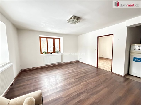 Prodej rodinného domu, 285 m² - 8