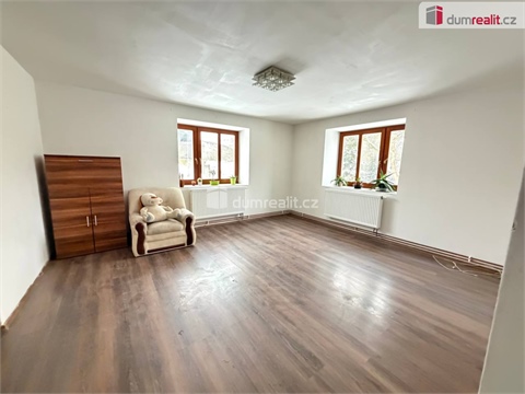 Prodej rodinného domu, 285 m² 16