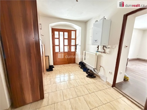 Prodej rodinného domu, 285 m² - 16