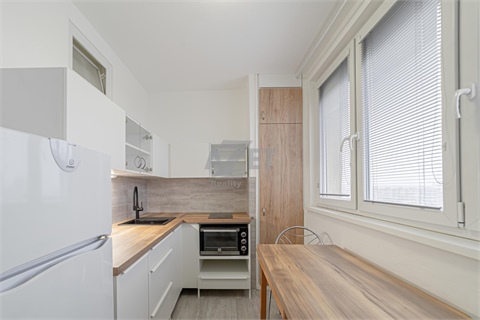 Prodej bytu 1+1, 33 m² - 0