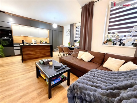 Prodej bytu 3kk, 107 m² - 10