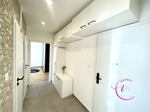 Pronájem bytu 2+1, 54 m² 2