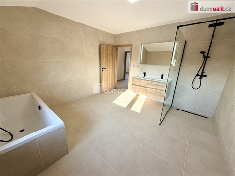 Pronájem rodinného domu, 136 m² 22