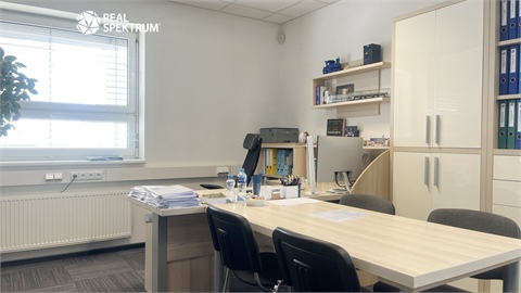 Pronájem skladu / haly, 950 m² - 12