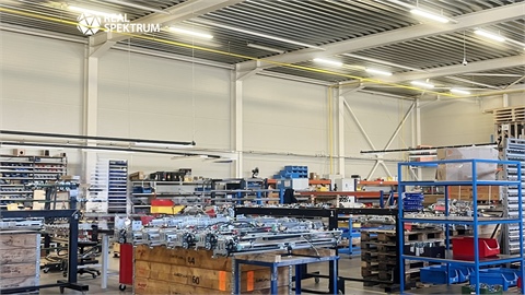 Pronájem skladu / haly, 950 m² - 0