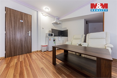 Pronájem bytu 1kk, 27 m² 2