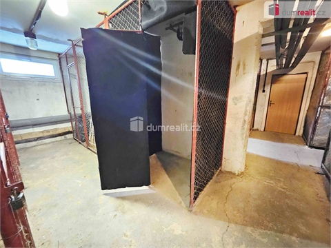 Pronájem bytu 1+1, 35 m² 18