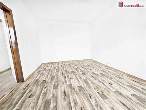 Pronájem bytu 1+1, 35 m² 4