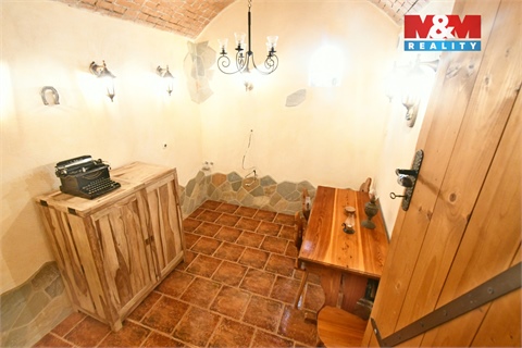 Prodej rodinného domu, 200 m² 8