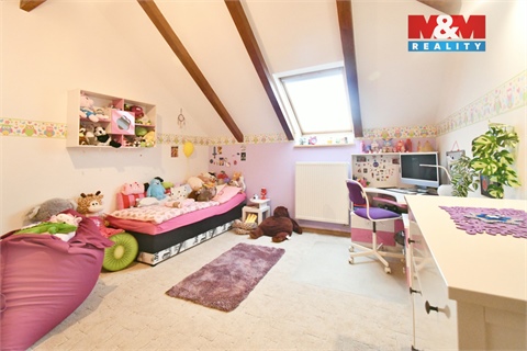 Prodej rodinného domu, 200 m² 12