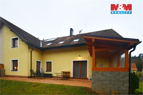 Prodej rodinného domu, 200 m² - 16